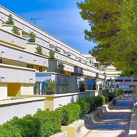 Voi Alimini Οτράντο